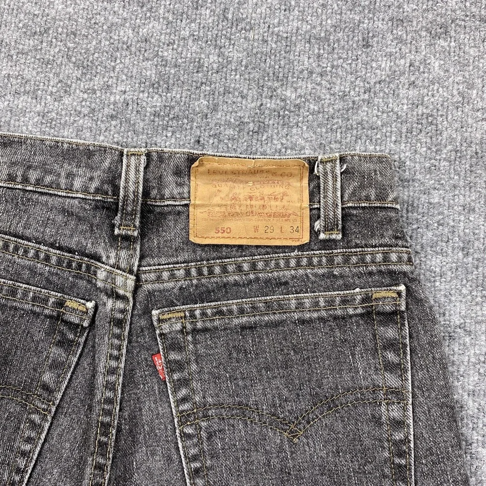 Vintage Levis 550‎ Jeans Mens 29x31 Gray Relaxed Tapered Leg Denim Made USA 90s